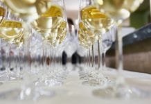 GALADEGUSTACE: BURGUNDSKO A CHAMPAGNE