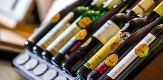 Vinaři stále odmítají statut spotřební daně. Přišli s novým návrhem, jak pomoci rozpočtu – zvýšit cenu etanolu