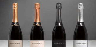 Pijte jako lordi. Anglický sekt, kterým si nový král připíjel při své korunovaci lahve s šumivými víny