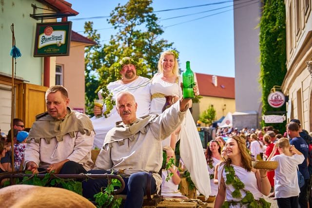 Znojemské historické vinobraní průvod