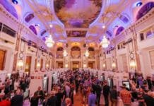 RAKOUSKÁ VÍNA BAVÍ SVĚT. VieVinum ve znamení dalších rekordů