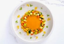 Zdravé léto a meloun k tomu. Polévka, která osvěží, skvěle chutná a svědčí tělu letní polévka