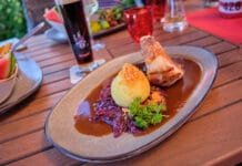 Rybu spláchněte Solarisem, bizona Pinotinem. Německá jezerní krajina překvapuje vinicemi i chutěmi