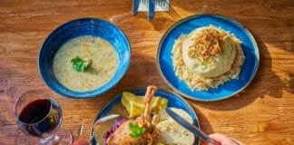 Svatomartinská vína odstartovala. Vydařený ročník 2025 provázejí husičky a slavnosti